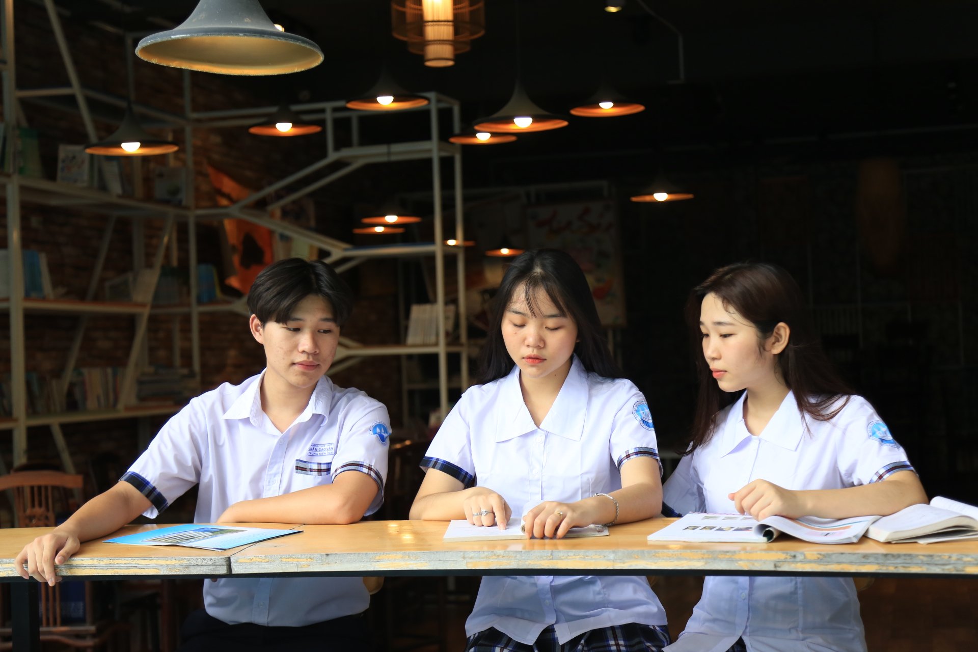 Trường nội trú là gì,  Học phí nội trú là bao nhiêu ? Những lợi ích khi cho con em học nội trú ?