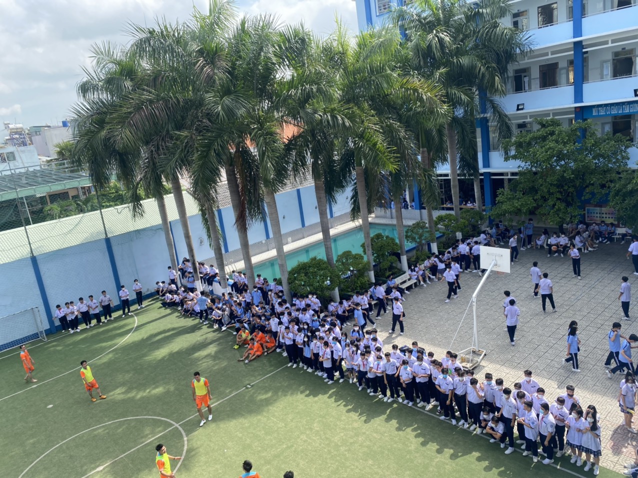 Ngoài phương pháp giảng dạy, chất lượng giáo dục, phụ huynh nên quan tâm tới cơ sở hạ tầng, trang thiết bị nhà trường